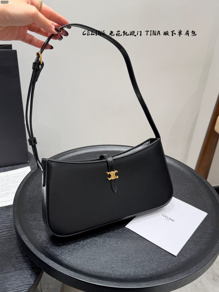 CELINE Tina Triomphe Underarm Bag