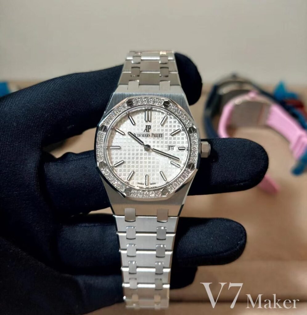 AP Royal Oak 67651OR Ladies Quartz Watch